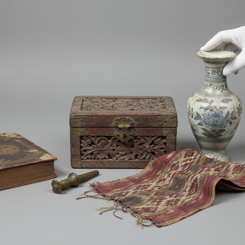 Editorial perspective on antiques and collecting